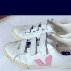 Veja sneakers